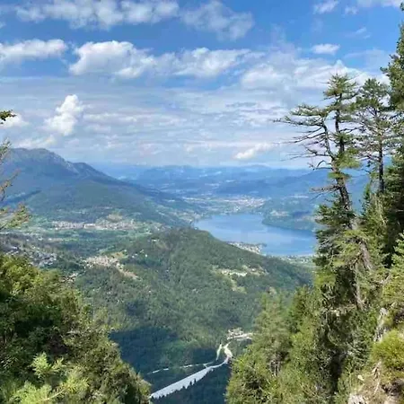 Dom wakacyjny Casa Luciana Nel Cuore Dell'alpe *